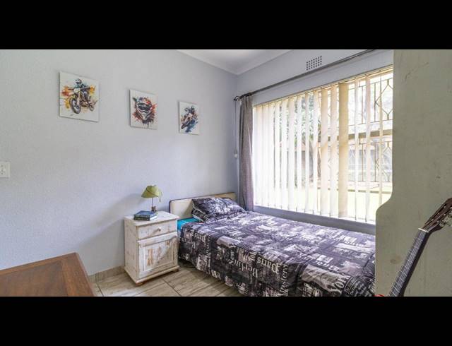 3 BEDROOM HOUSE FOR SALE IN BRACKENHURST